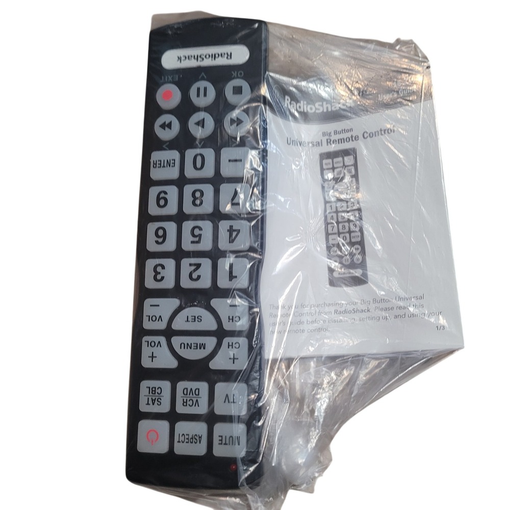 RadioShack Unisex OS‎ Universal Remote Control Black Big Button 15-310 New